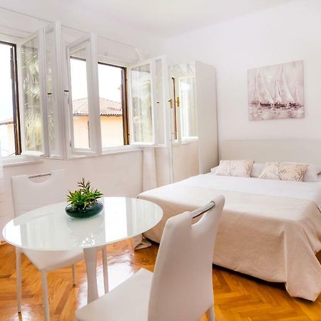 Apartamento Branka Lovran Exterior foto