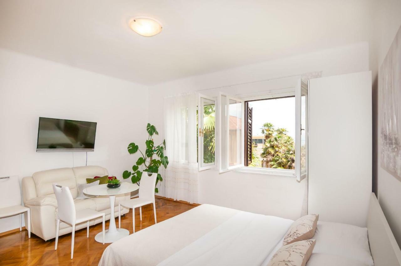 Apartamento Branka Lovran Exterior foto
